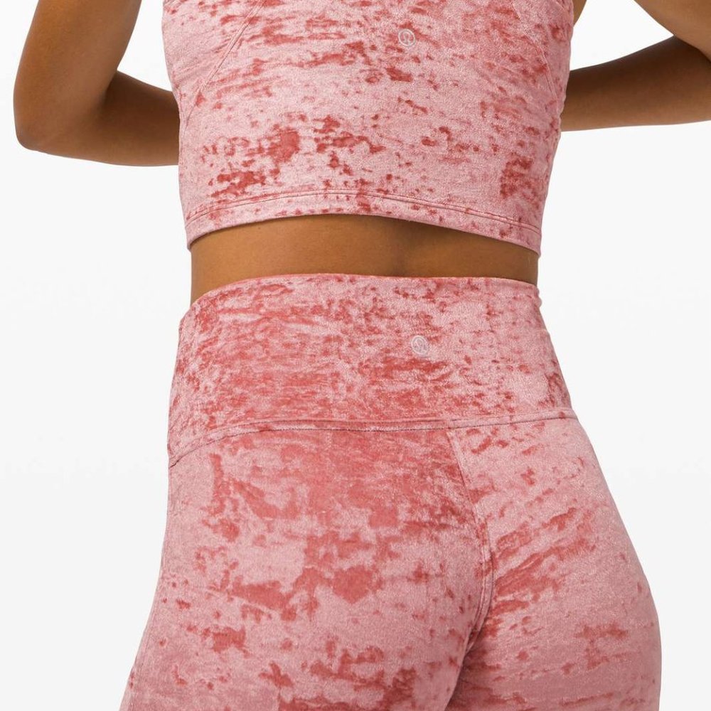Like New Lululemon Pink Crushed Velvet Limited Edition Leggings Size 8 - Picture 4 of 8